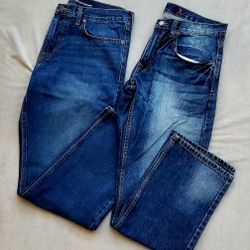 2 PAIRS-MENS BLUE JEANS-OLD NAVY-LEE DUNGAREES-32 x 30-WORN ONCE-VERY NICE!!