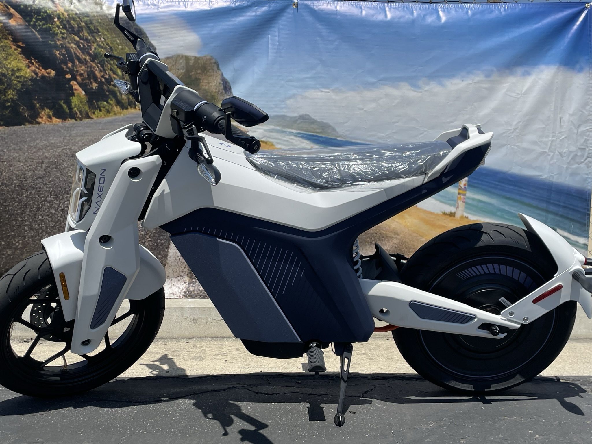 Naxeon Automatic Scooter 75MPH 110 Miles Per Charge 3 Year Warranty As Low $218 Month At Turbopowersports.com 