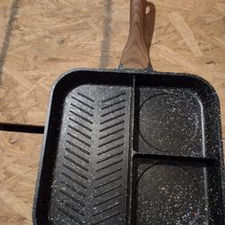 3 Divided Non Stick Pan 