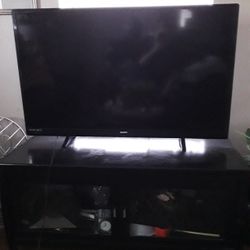 Just 3 Yrs Old 55 Inch In Exc Cond.  This Is A Sanyo Not A Smart Tv