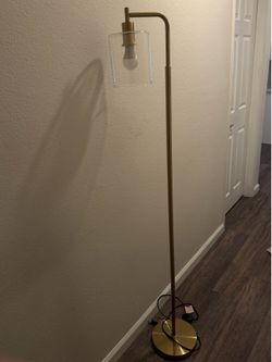 Floor lamp