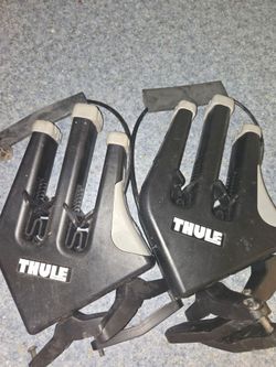 Thule ski & snowboard roof rack