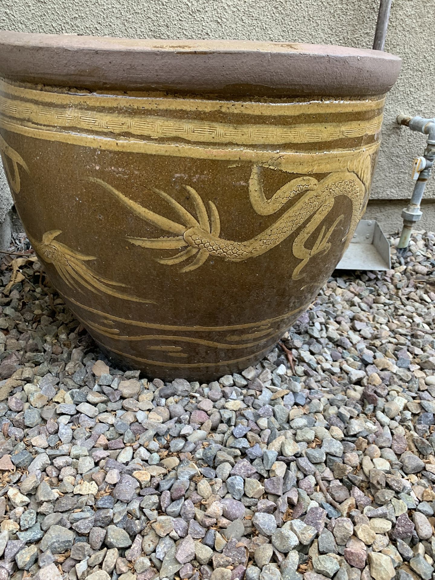 Beautiful Dragon Ceramic Pot