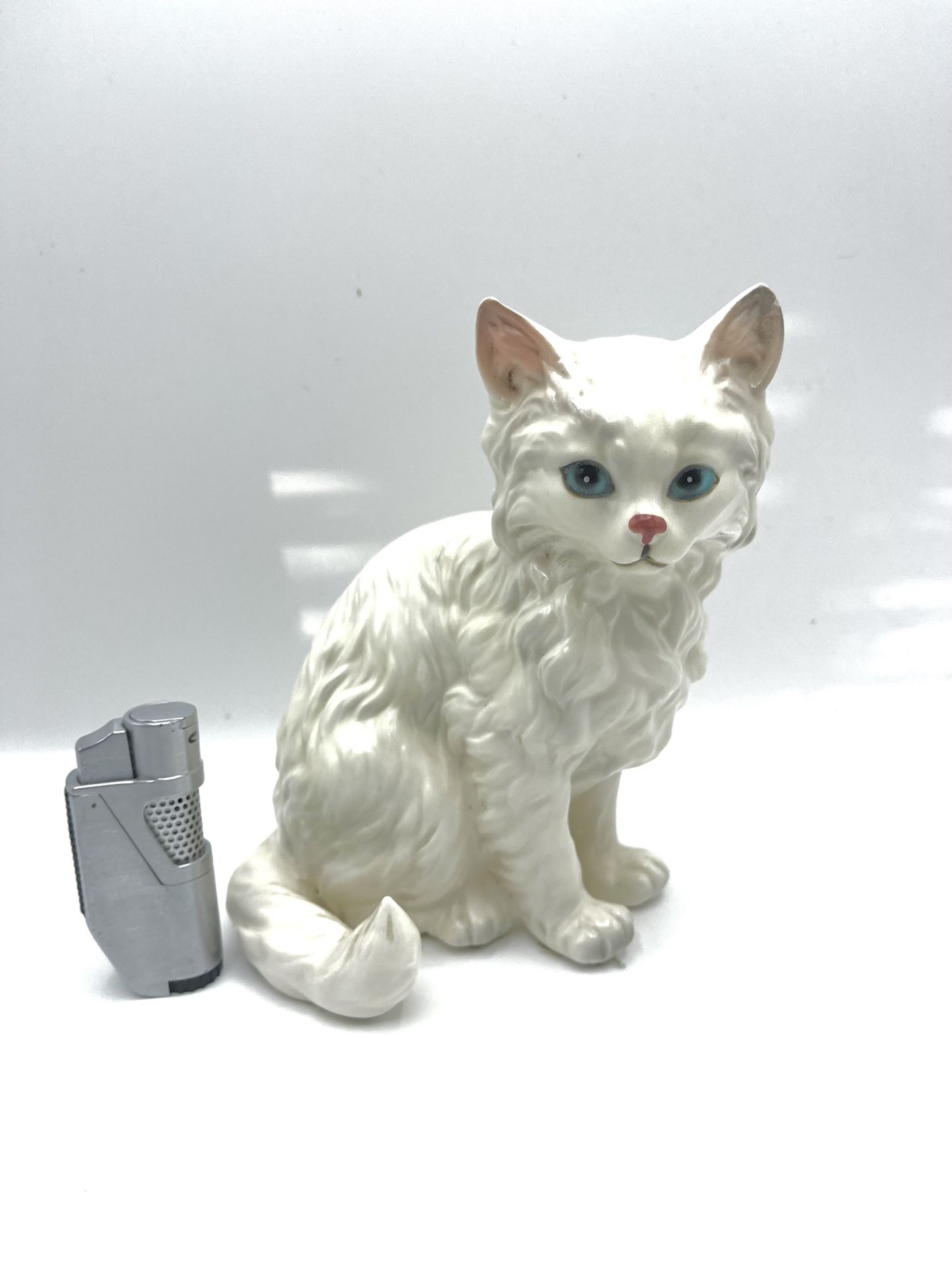 Cat Statuette Cramic