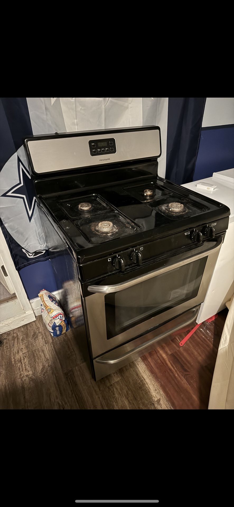 Frigidaire dishwasher and stove