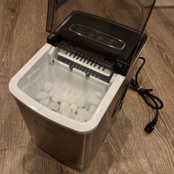 ECozy Countertop Ice Maker
