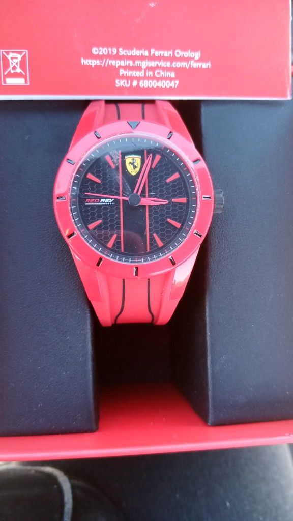 Scuderia ferrari redrev watch deals