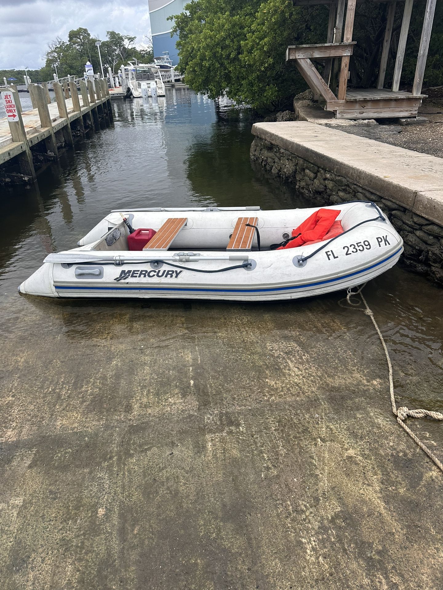 2006 Mercury West Marine AA310