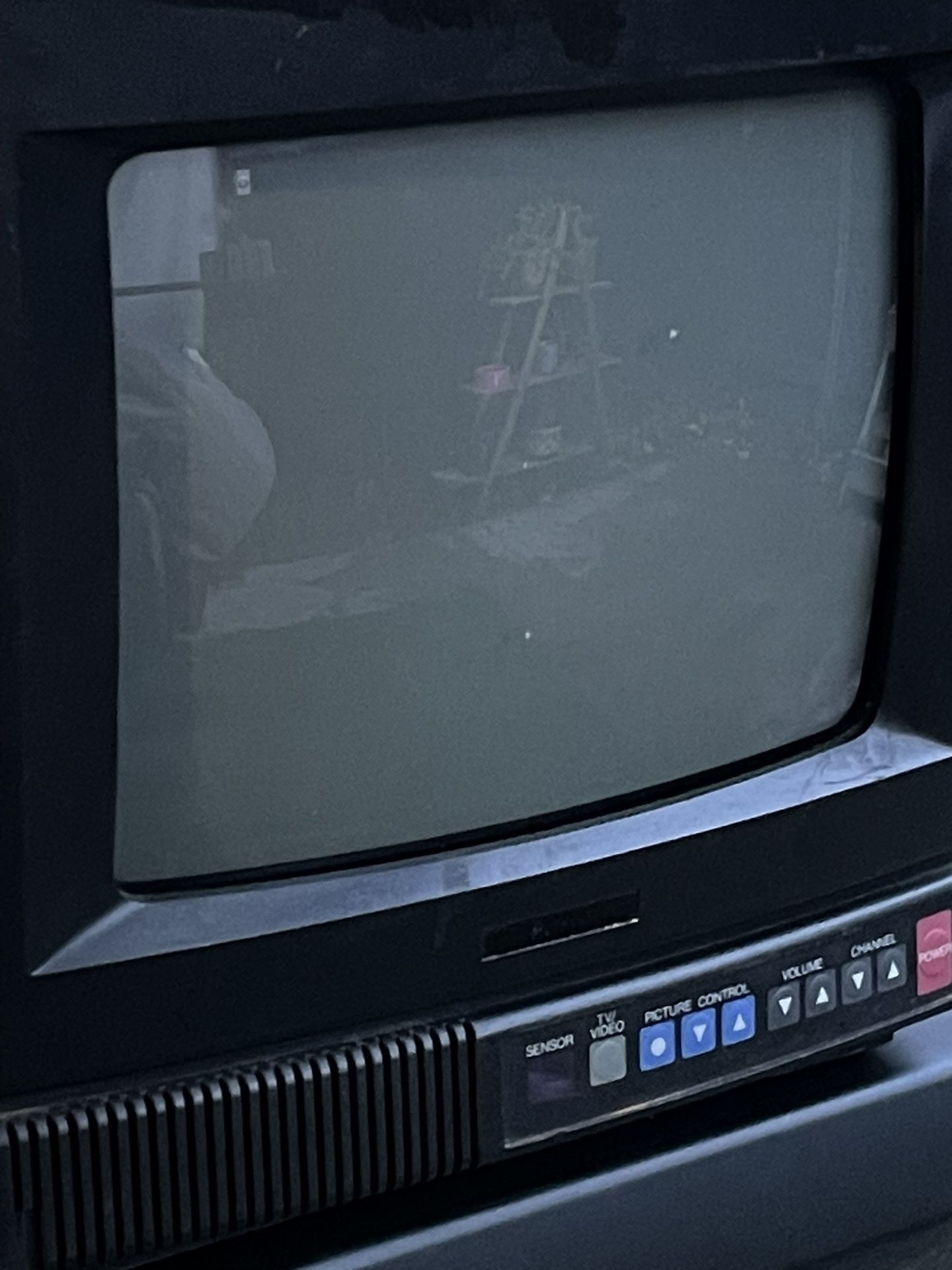 CRT TV Retro Gaming TV - KTV 9 in Color TV -