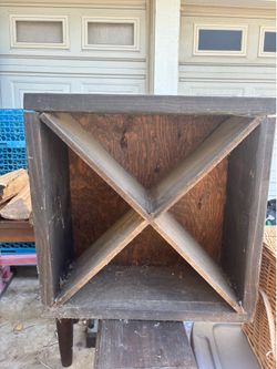 Solid wood box wine storage shelf  2’x2’