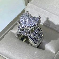 RHINESTONE RING SIZE 7