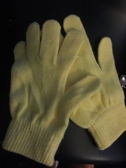 Yellow cotton gloves