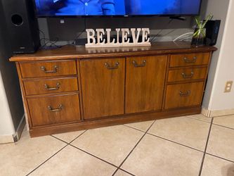 Tv holder