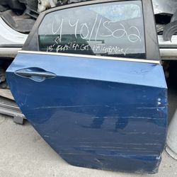 2013-2017 Hyundai Elantra GT Hatchback Right Passenger Rear Door