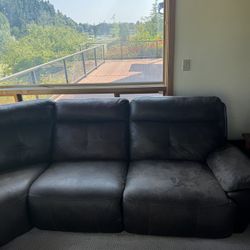 Beautiful Sectional and a recliner Sofa For Sale. Great Condition originally bought For 3000$. Come pick it up before it’s gone on estate sale.