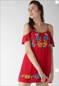 Forever 21 Red Floral Embroidered Open Shoulder A-Line Mini Dress size Small
