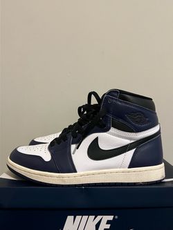 Air Jordan 1 high “Midnight Navy”