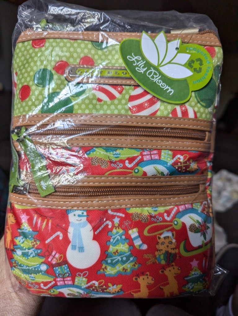 New With Tags! Lily Bloom Christmas Purse.