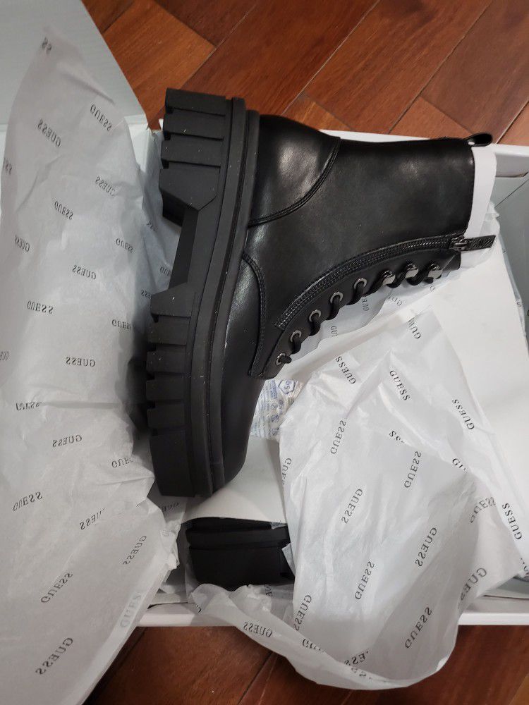 Chemicus Master diploma Dij Guess boots "Ferina" 8.5 M for Sale in Brooklyn, NY - OfferUp