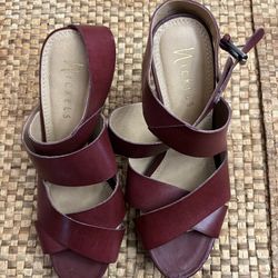 Dark Red Wedges By Nickels Size 6 