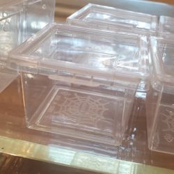 Small Insect Habitats