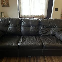 Leather Couch With Pull Out Bed 