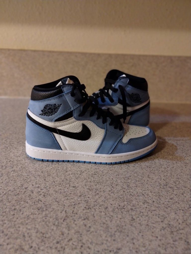 Mens Air Jordan 1 Retro High (University Blue)
