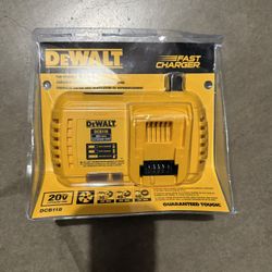 Dewalt Fast Charger 