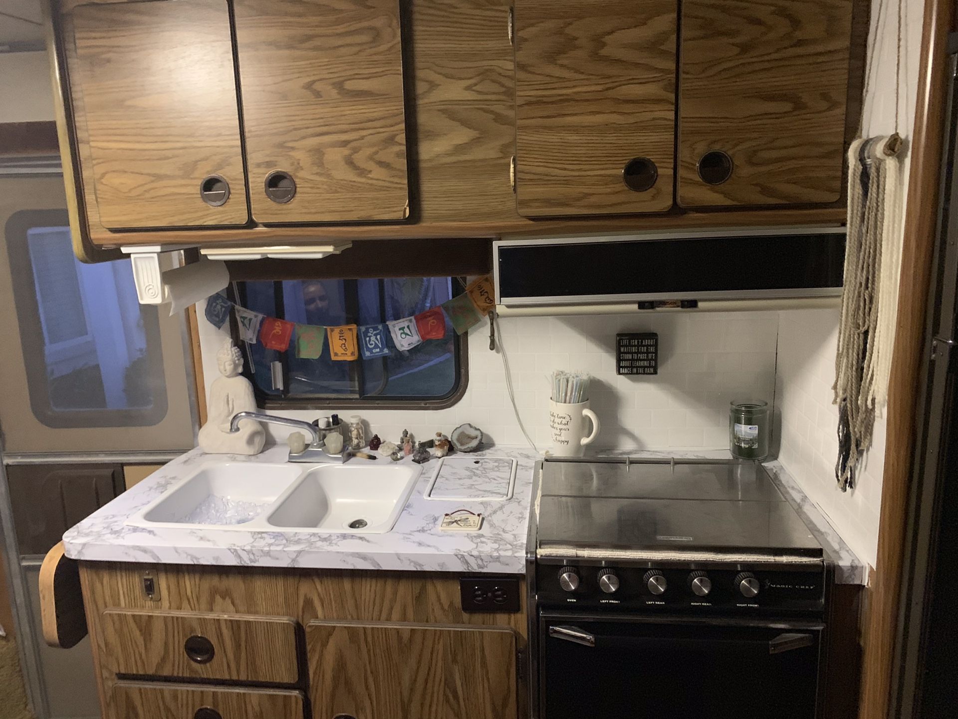 1984 SouthWind RV FOR SALE !!!! For only 6,000 for Sale in Huntington