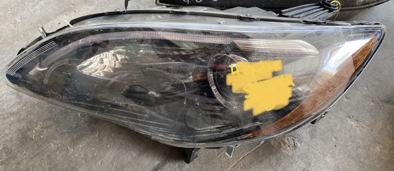 Driver side headlight for 2011 - 2014 Chrysler 200