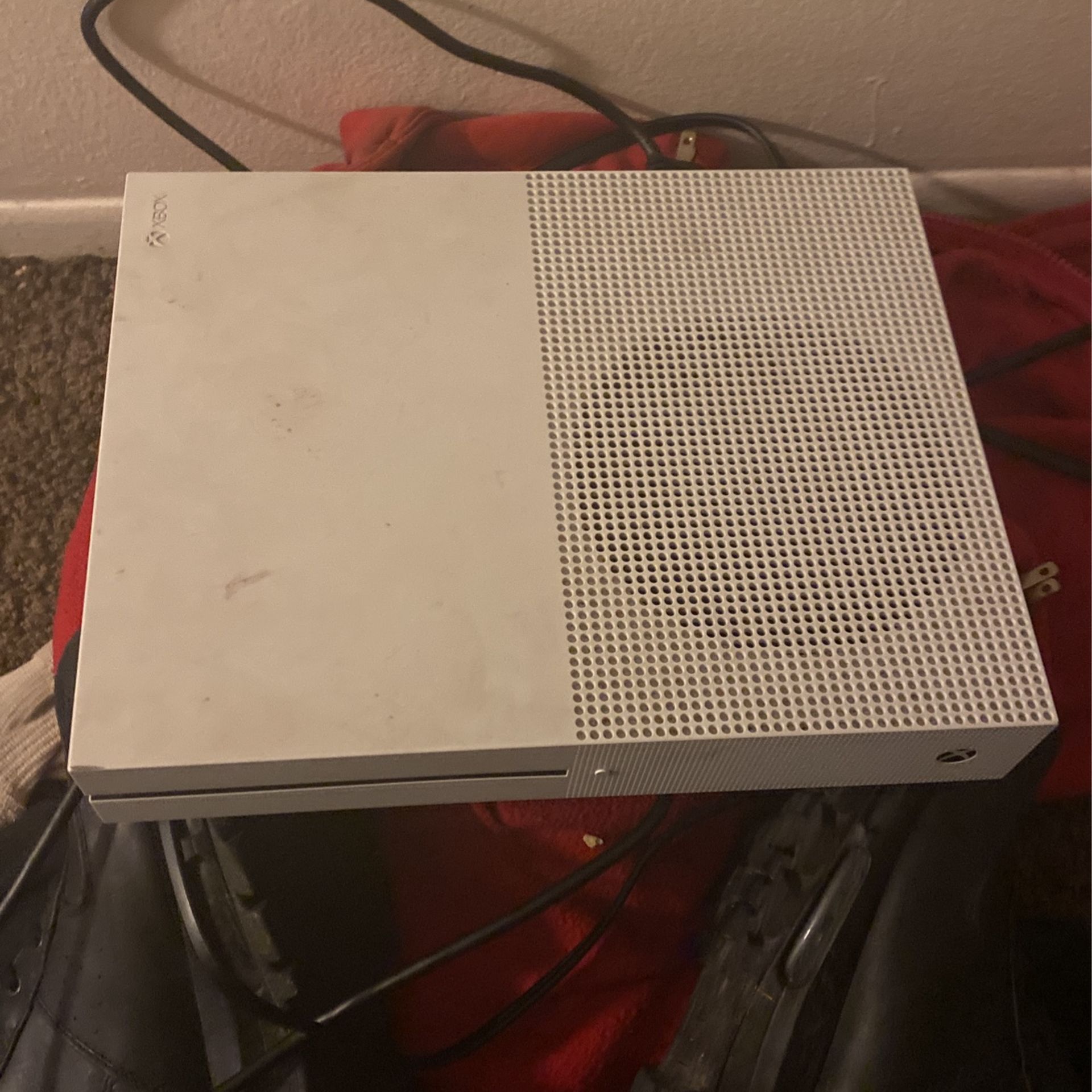 Xbox One S