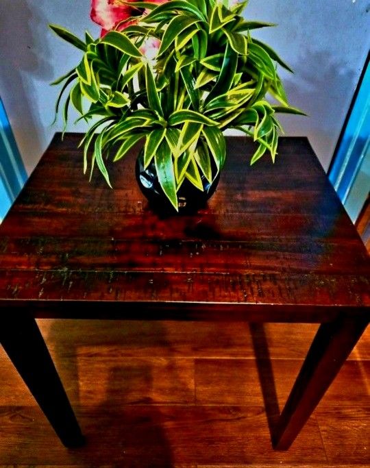 Mid Century Mahogany Wood Side End Table 21"×17.5"×22.5"