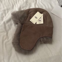 WATER RESISTANT        RESISTENTE AL AGUA