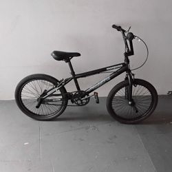 BICYCLE MONGOOSE MODEL BMX SIZE 20 BRAND NEW 