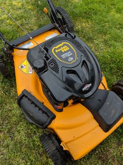 Poulan Pro 650 series 190cc walk behind mower for Sale in Sedro Woolley WA OfferUp