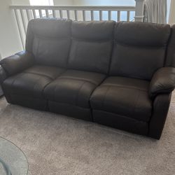 Reclining sofa