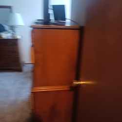 Ethan Allen Full Size Bedroom Set, Full Body Mirror And Rocking Chair, Armoire, Side Table