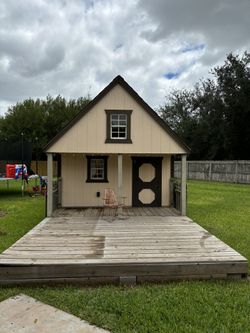 Derksen Kids Play House