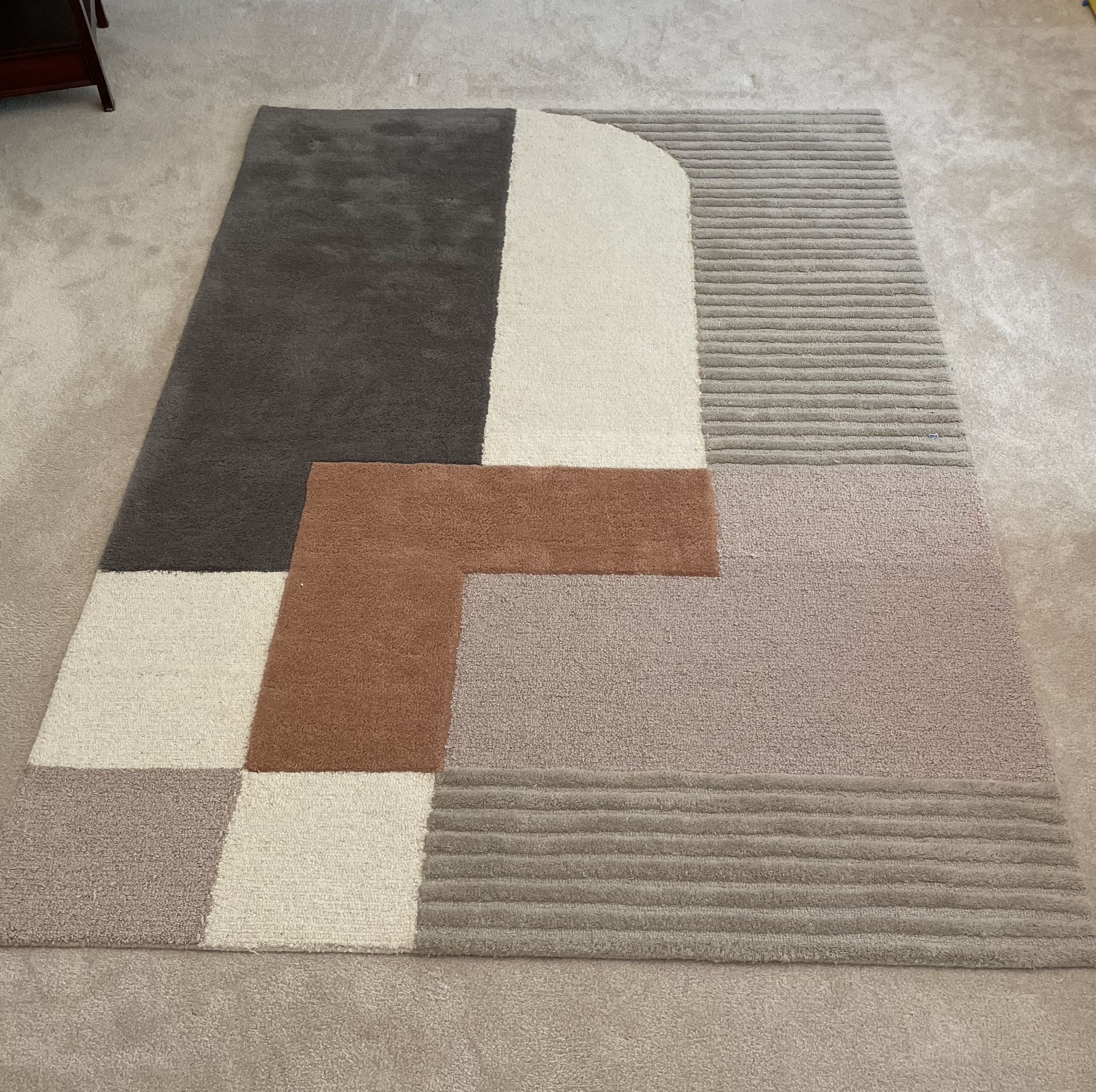 5x7 Wool Rug