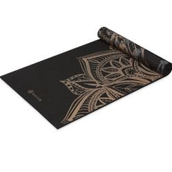 Gaiam Yoga mat