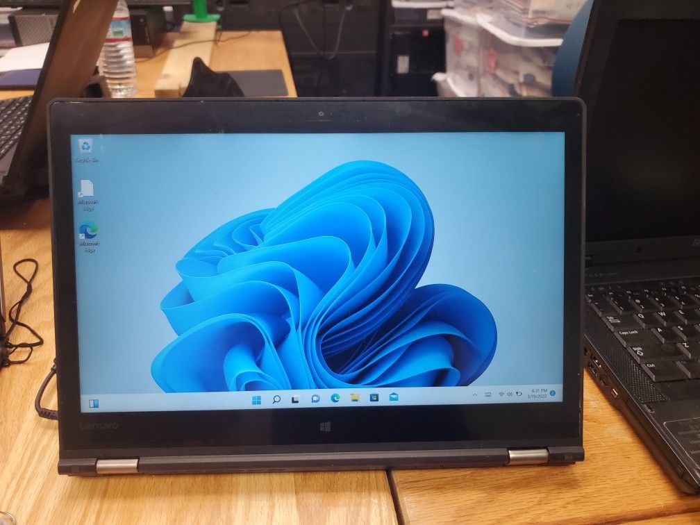 LENOVO YOGA P40 6TH GEN. WITH WINDOW 11 PRO (D1010N)

