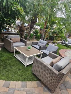 Patio set 5pc/conversation Set/outdoor Furniture/Cash Only