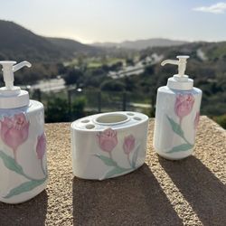 Floral Bathroom Set