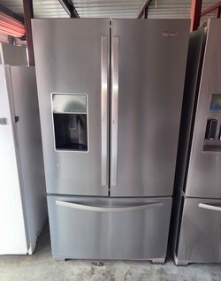 Whirlpool Stainless Steel Refrigerator And Freezer
