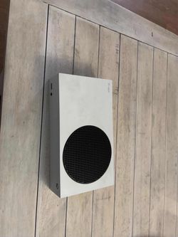 White brand new series S Xbox and controller