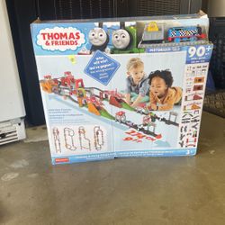 Thomas & Friends Motorized Train Set 