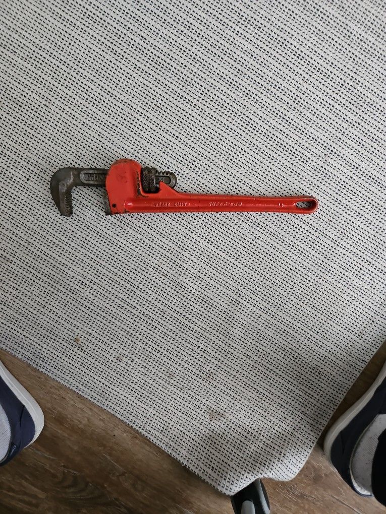 VTG Superego 14" Monkey Pipe Wrench