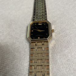 SEIKO Quartz Woman Watch 18 K Gold Electroplated