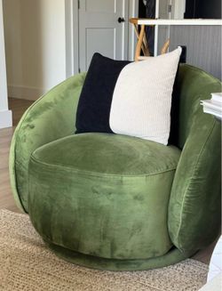 Olive Green Swivel Accent chair (s)