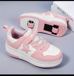 Pink Girl Heelys Size 4